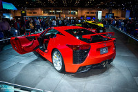 Lexus LFA shown off in different colors