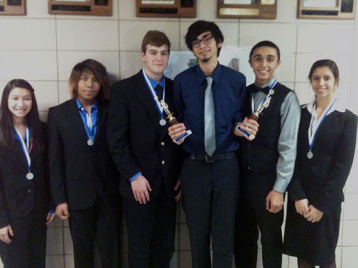 Speech Students Shine At Downers Grove South Tournament