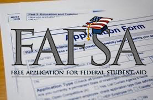 As The New Year Approaches Seniors Look Towards The FAFSA